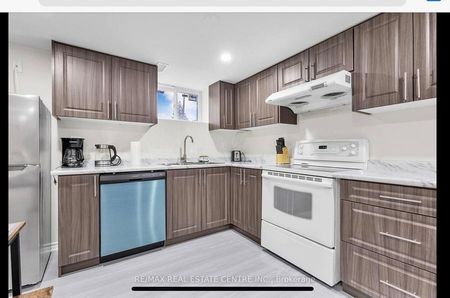 For Lease - 15 Chelsea Road Unit# BASEMENT, Kitchener, Ontario - Photo 2