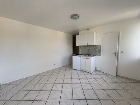 Location Appartement 1 pièce 20m² VILLEBON SUR YVETTE 91140 - Photo 2