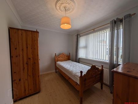 Rochester Drive, L'Derry, BT47 5TZ - Photo 4
