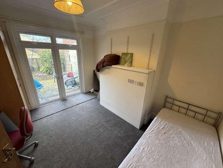 Surrey Road, North Harrow, HA1 - Photo 5