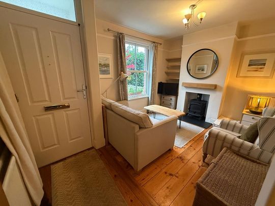 2 bedroom terraced house to rent - Photo 1