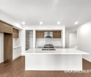 Modern Family Living with Spacious Backyard & Alfresco in Officer! - Photo 4