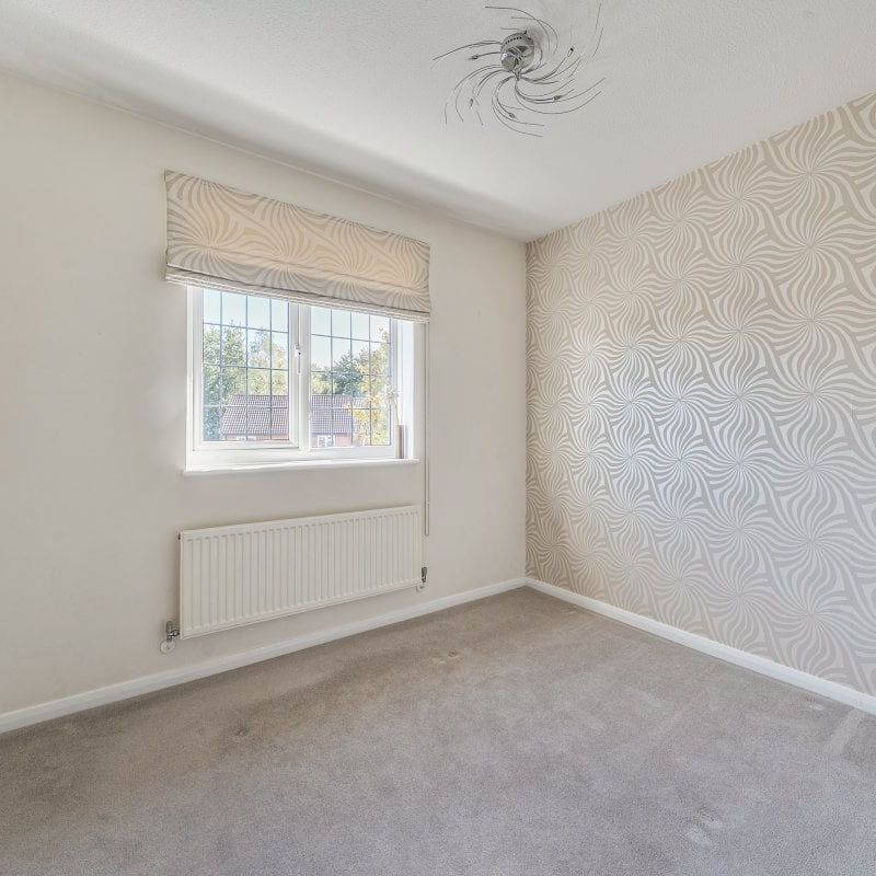 Palmer Road, Maidenbower, CRAWLEY - Photo 1