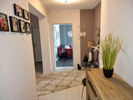 Baesweiler-City: 3-Zimmerwohnung, Dusche, Balkon, Garage, - Foto 2