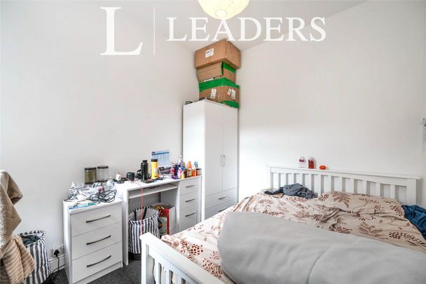 5 bedroom house to rent Wheatstone Road, Southsea, PO4 - Photo 1