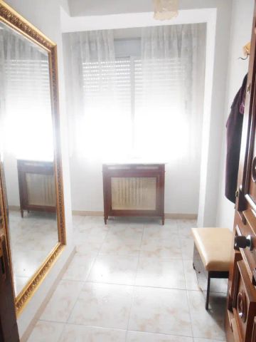 Apartamento de alquiler en Calle Emperatriz Eugenia, 12b, Camino de Ronda - Photo 5