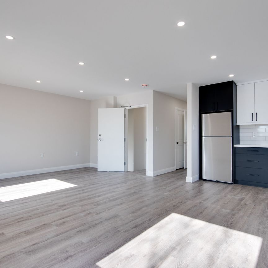 For Lease - 279 Barrick Road Unit# UPPER 1, Port Colborne, Ontario - Photo 1