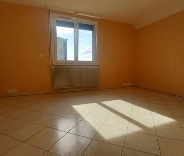 Location Appartement 3 pièces 79m² - Photo 6