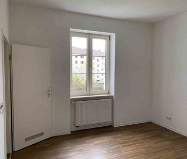 1-Zimmer-Wohnung mit Balkon und Wohnküche - Foto 1