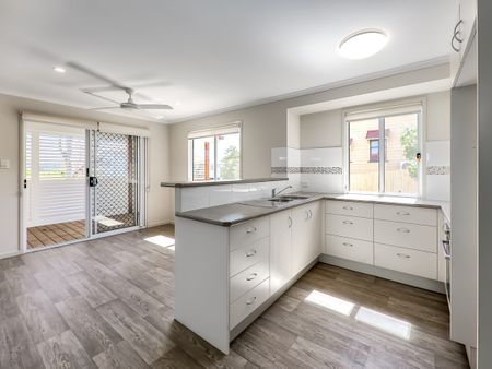 Sweet & Simple - Photo 5