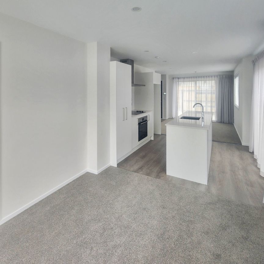 New in Wainui - Photo 1
