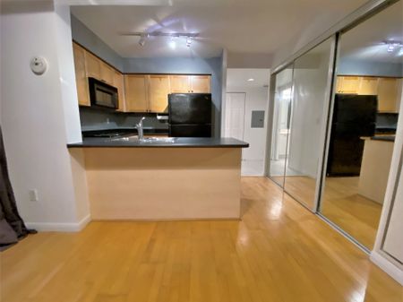 For Lease - 311 Richmond Street Unit# 607, Toronto, Ontario - Photo 2