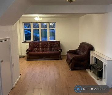 3 bedroom terraced house to rent - Photo 1