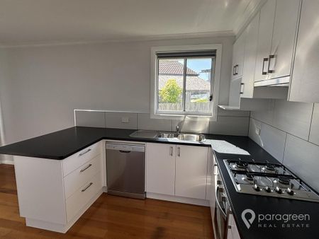 81 Victoria Street, TOORA VIC 3962 - Photo 2