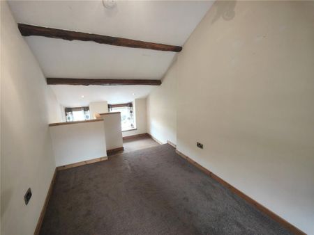 2 bedroom end of terrace house to rent - Photo 2