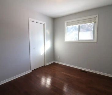 675 Geneva Street — 3 Bedroom - Photo 4