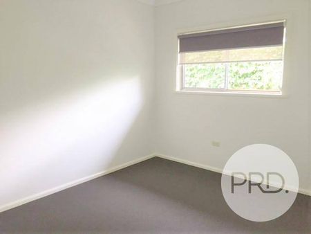 CENTRAL LIVING! - Photo 3