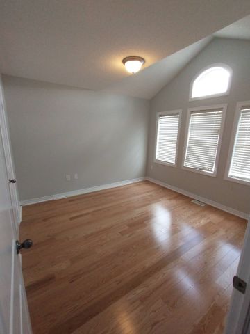 For Lease - 18 Gastonia Road, Brampton, Ontario - Photo 5