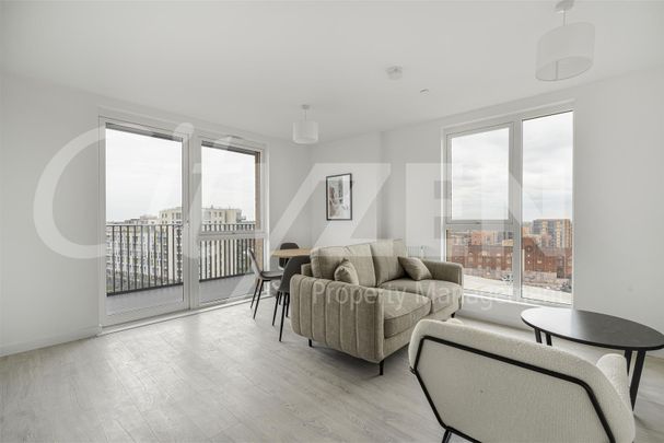 Nestles Avenue, London - Photo 1