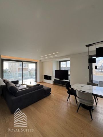 Ενοικίαση κατοικίας, 100 τ.μ., Γλυφάδα, 3.500 € - Photo 4