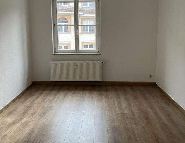 Ihre neues Zuhause mit vorteilhafter Raumaufteilung und viel Grün! - Foto 1