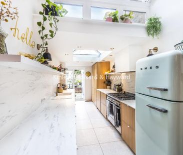 2 bedroom flat to rent - Photo 3