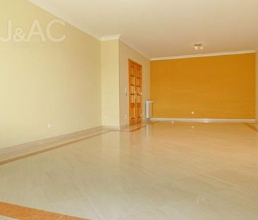 Apartamento T4 - Photo 3