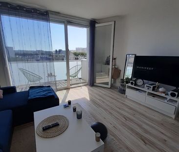 Location Appartement 2 pièces 43m² LE PETIT QUEVILLY 76140 - Photo 1