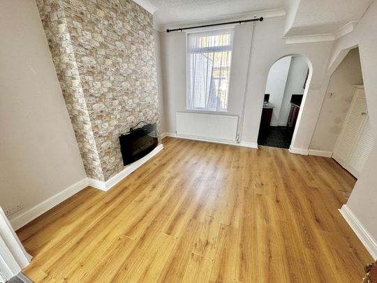 2 bedroom terraced house to rent - Photo 1