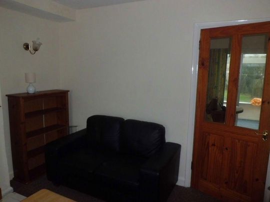 3 bedroom property to rent - Photo 1