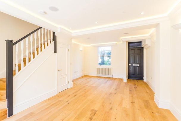 3 bedroom terraced house to rent - Photo 1