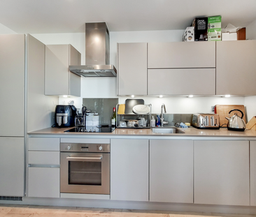 2 bedroom apartment to rent - Photo 3