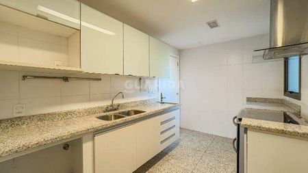 Apartamento para aluguel, 3 quartos, 3 suítes, 2 vagas de garagem, Moinhos de Vento - Porto Alegre/RS - COD: 23412 - Foto 4