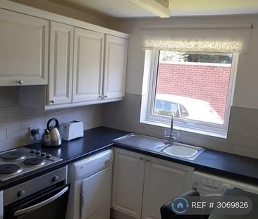 2 bedroom flat to rent - Photo 6