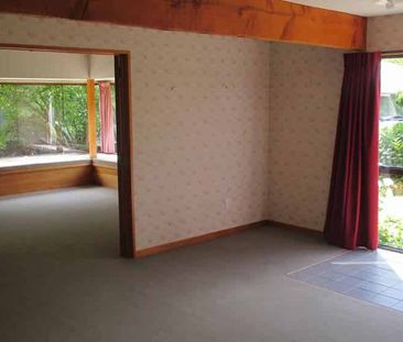 A Home With Character - Photo 3