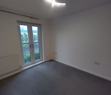 3 Bed Semi-Detached House, Wheaters Street, M7 - Photo 4