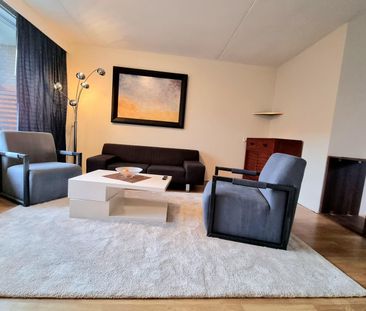 Appartement te huur: Franz Lehárlaan 14 2102 GN Heemstede - Photo 1