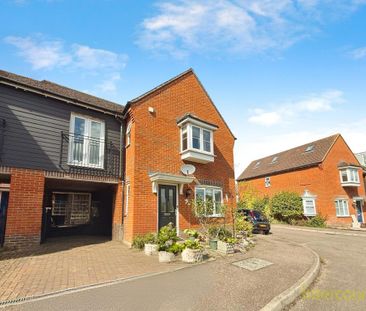 4 bedroom link detached house to rent - Photo 4