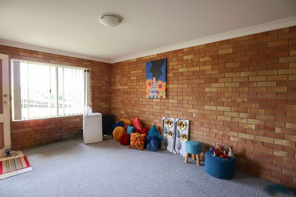 NEAT AND TIDY UNIT - Photo 1