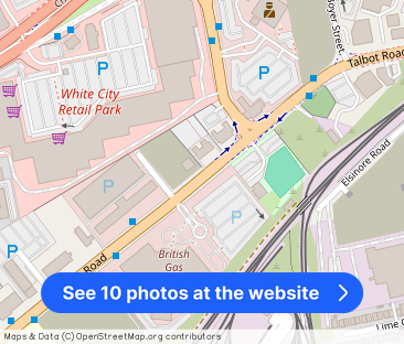 Trafford Gardens, Old Trafford, M16 - Photo 1