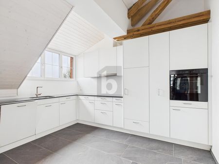 NEW, HISTORIC, LARGE GARDEN FOR SHARED USE - Photo 3