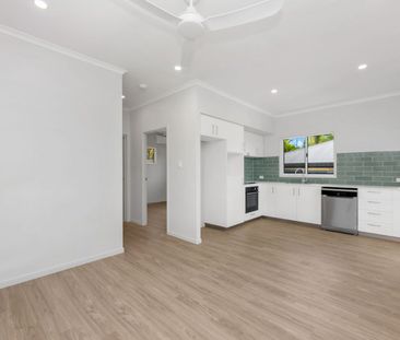 17a Washbrook Crescent, Petrie QLD 4502 - House For Rent | Domain - Photo 5