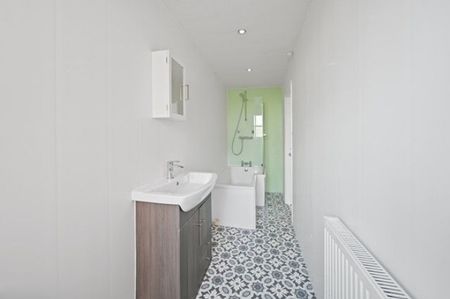 Avenham Terrace, Preston - Photo 4