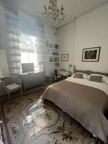Huge well furnished bedroom in Chelsea/Kensington near buses and underground. - Photo 5