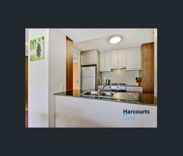 1602/141 Campbell Street, Bowen Hills, Qld 4006 - Photo 5