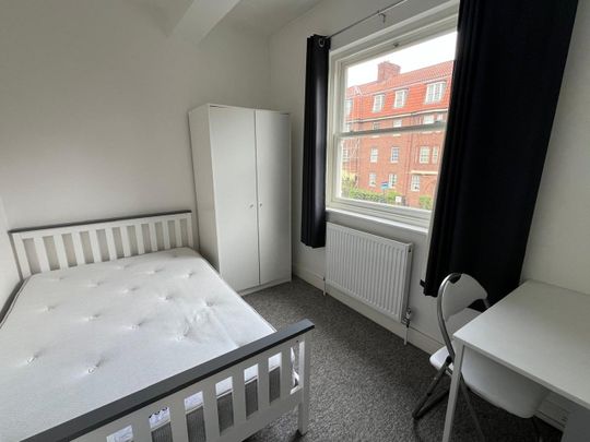 5 Bed Maisonette, Hotwell Road, BS8 - Photo 1