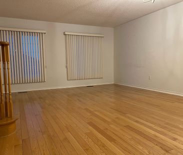 For Lease - 78 Thoroughbred Way, Markham, Ontario - Photo 4