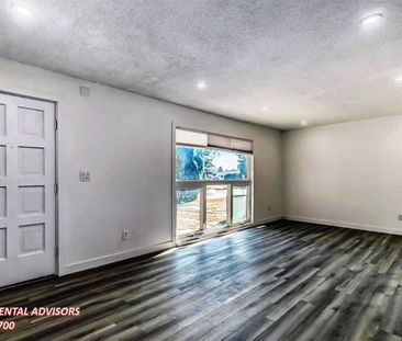 UPPER 9432 150 Avenue Northwest - Photo 1