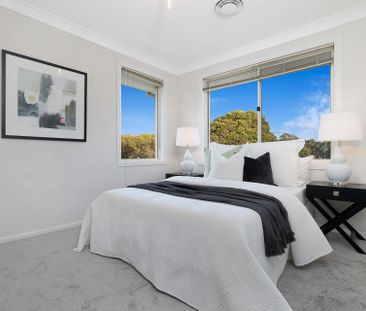 Spacious Four Bedroom Family Home - Photo 6