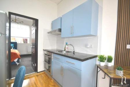 1 bedroom property to rent in Isleworth - Photo 4